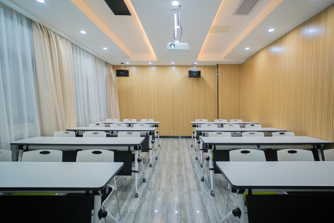 Ibis Styles Dongguan Changan Exterior foto